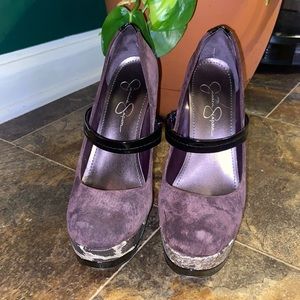 Jessica Simpson snake print heel.